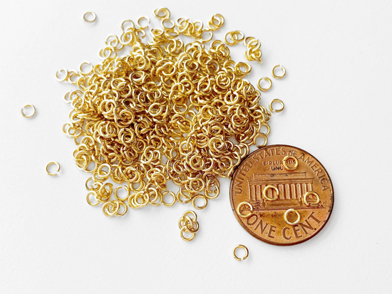 0.6 x 3mm Gold Open Jump Rings, 23 gauge
