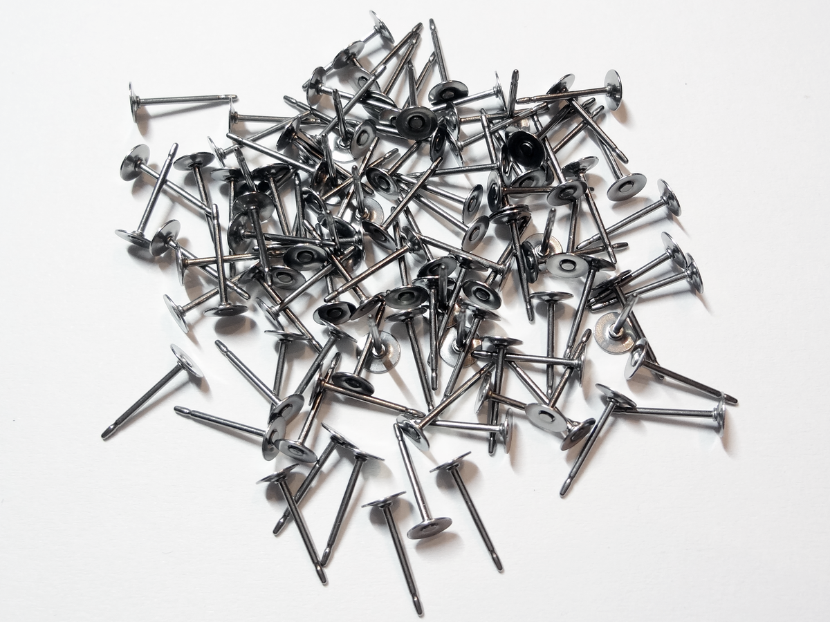 31-004 Titanium Earring Post Finding w/ 4mm Stainless Steel Flat Pad - 11mm  Post (100 pcs)