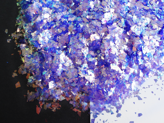 Iridescent Wisteria Blue-Purple Small Shards