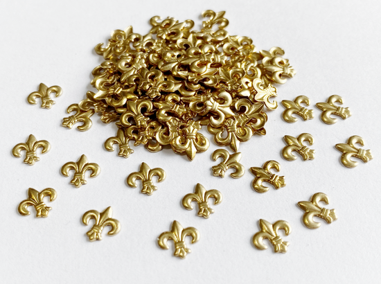 8mm Raw Brass Fleur de Lis