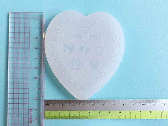 Heart Chain Bits Silicone Mold, Matte UV Resin Mold