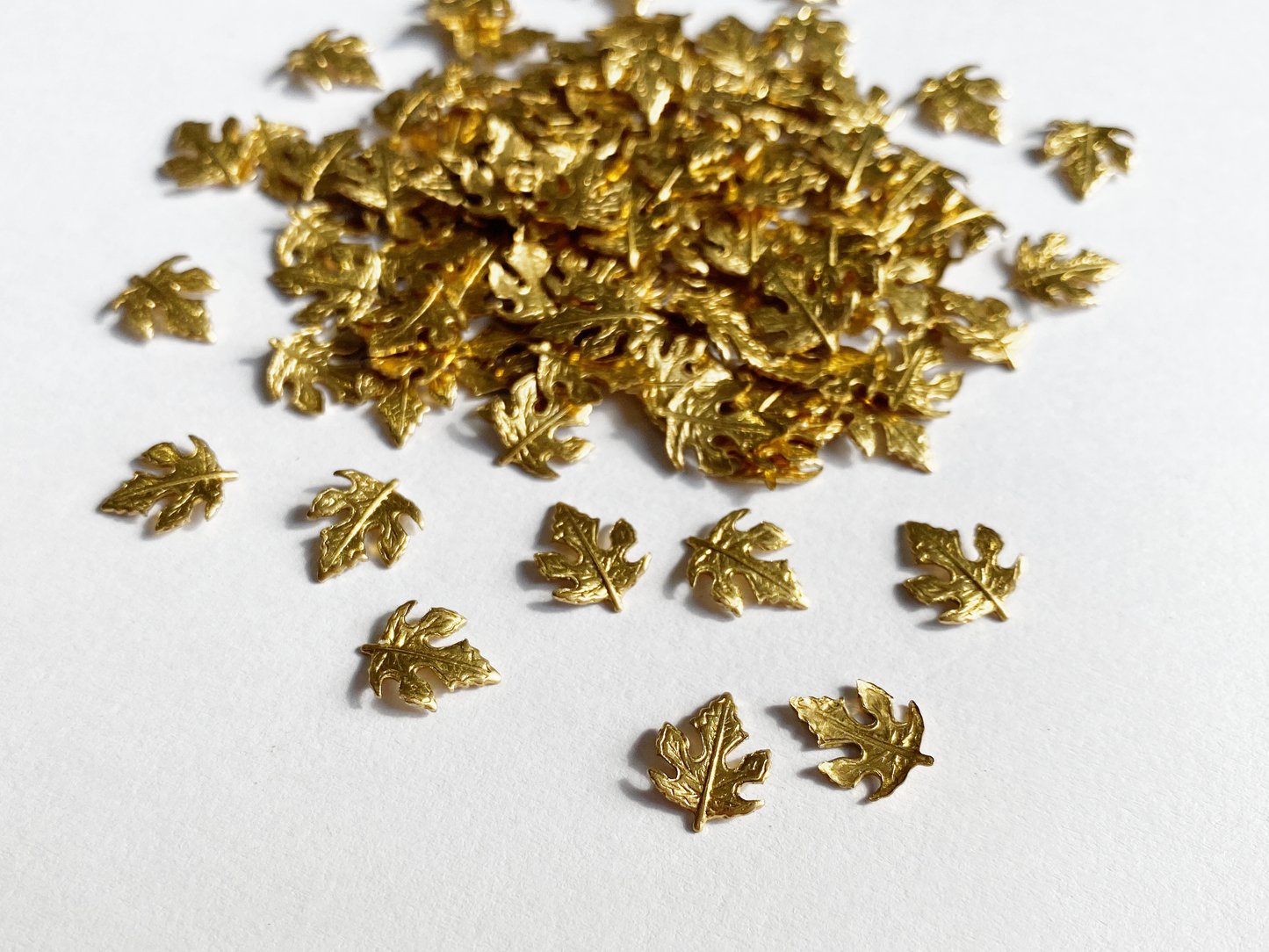 10x8mm Raw Brass Autumn Leaves