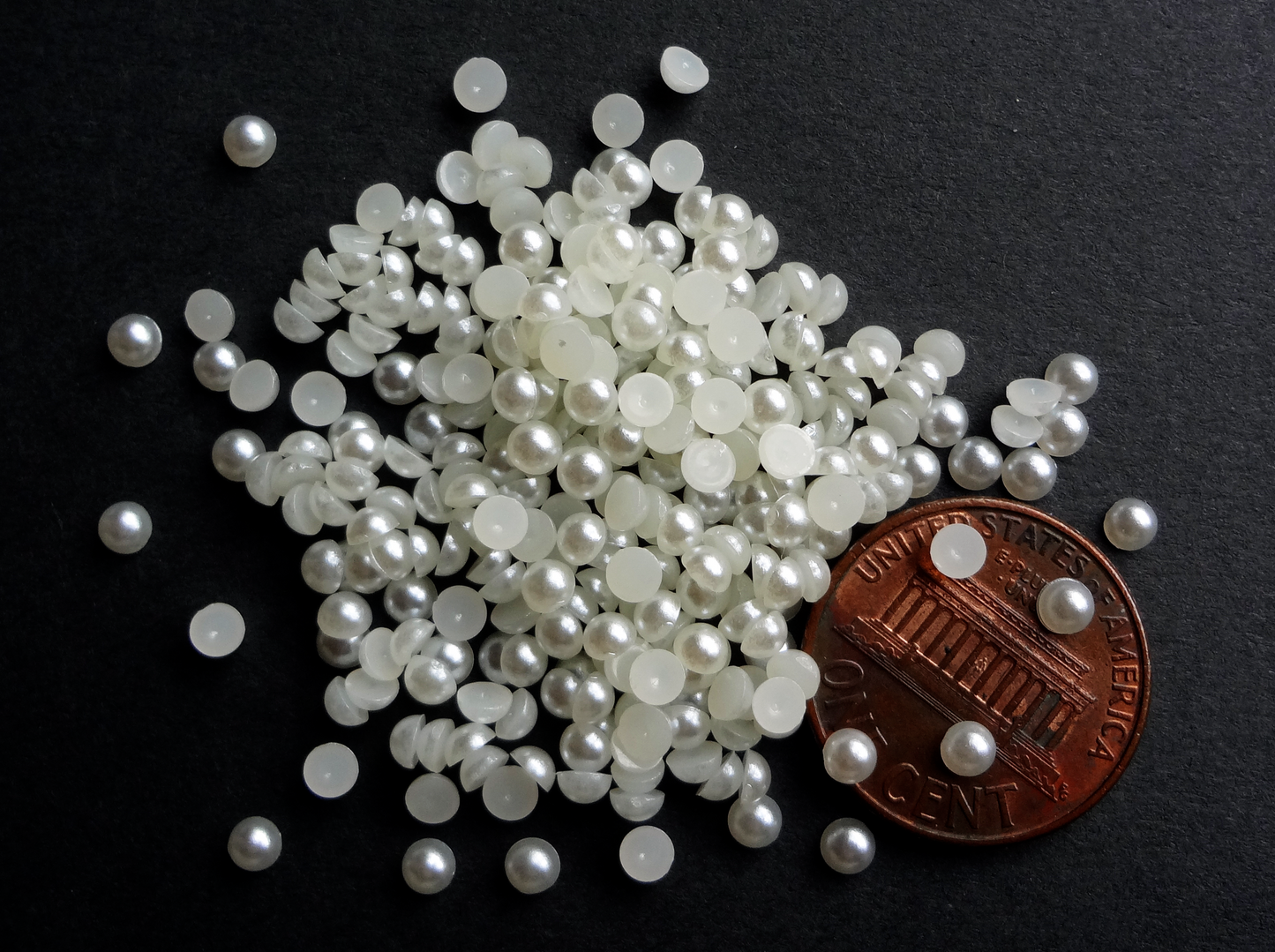 3mm White Pearl Round Flatbacks