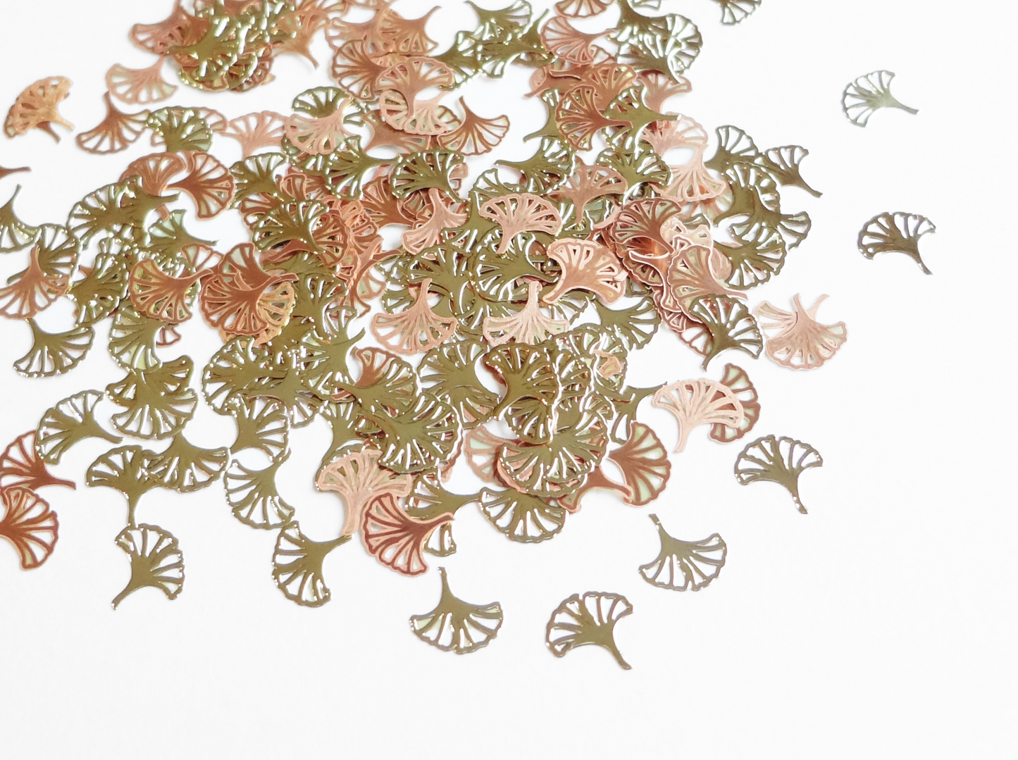 5mm Gold Gingko Leaf, Nail Art Slices