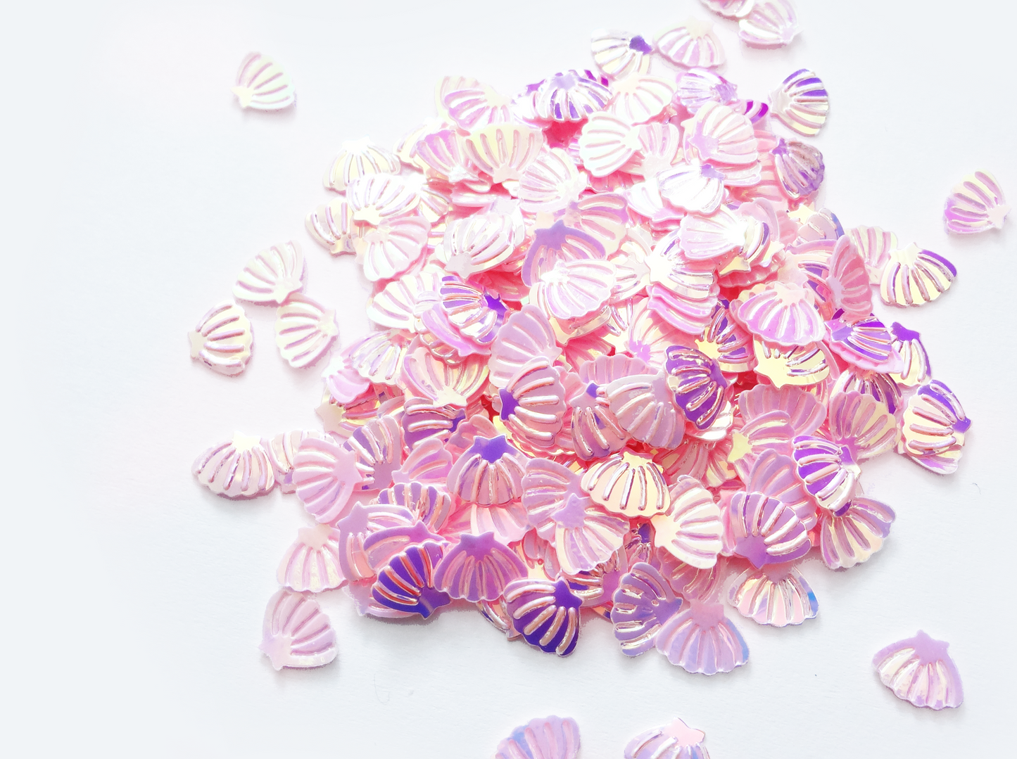 Iridescent Pink Seashell Sequins, 8mm