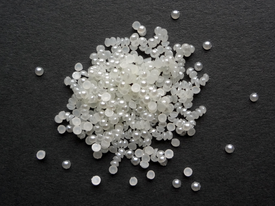 1.5mm White Pearl Round Flatbacks