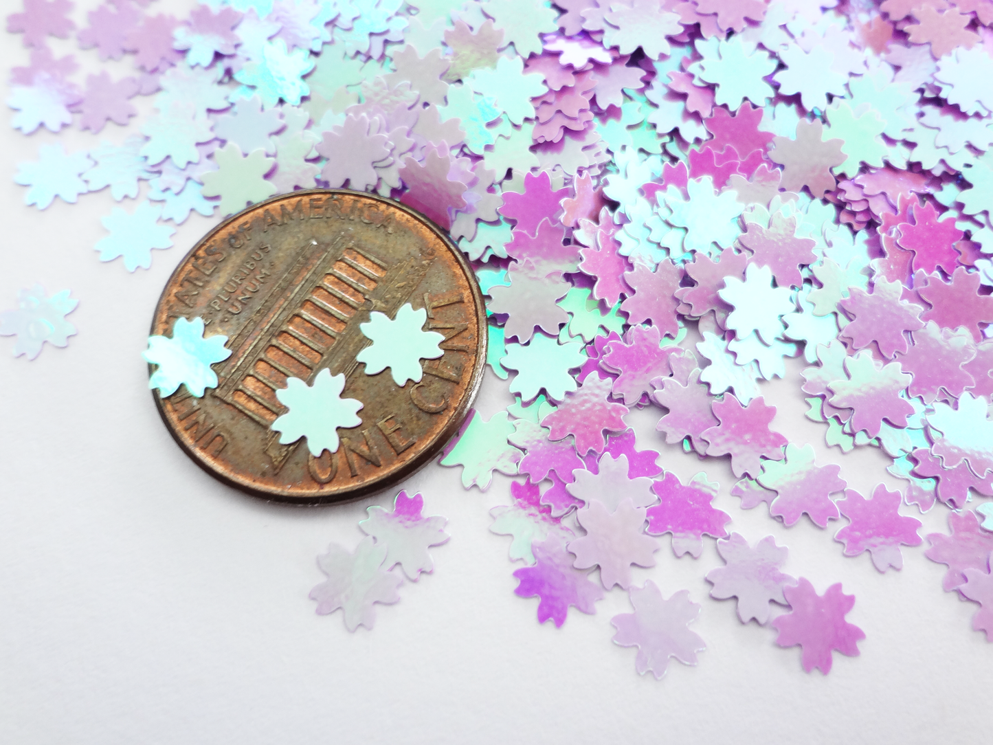 Load image into Gallery viewer, Iridescent Light Magenta Purple Cherry Blossom Flower Glitter, 5mm
