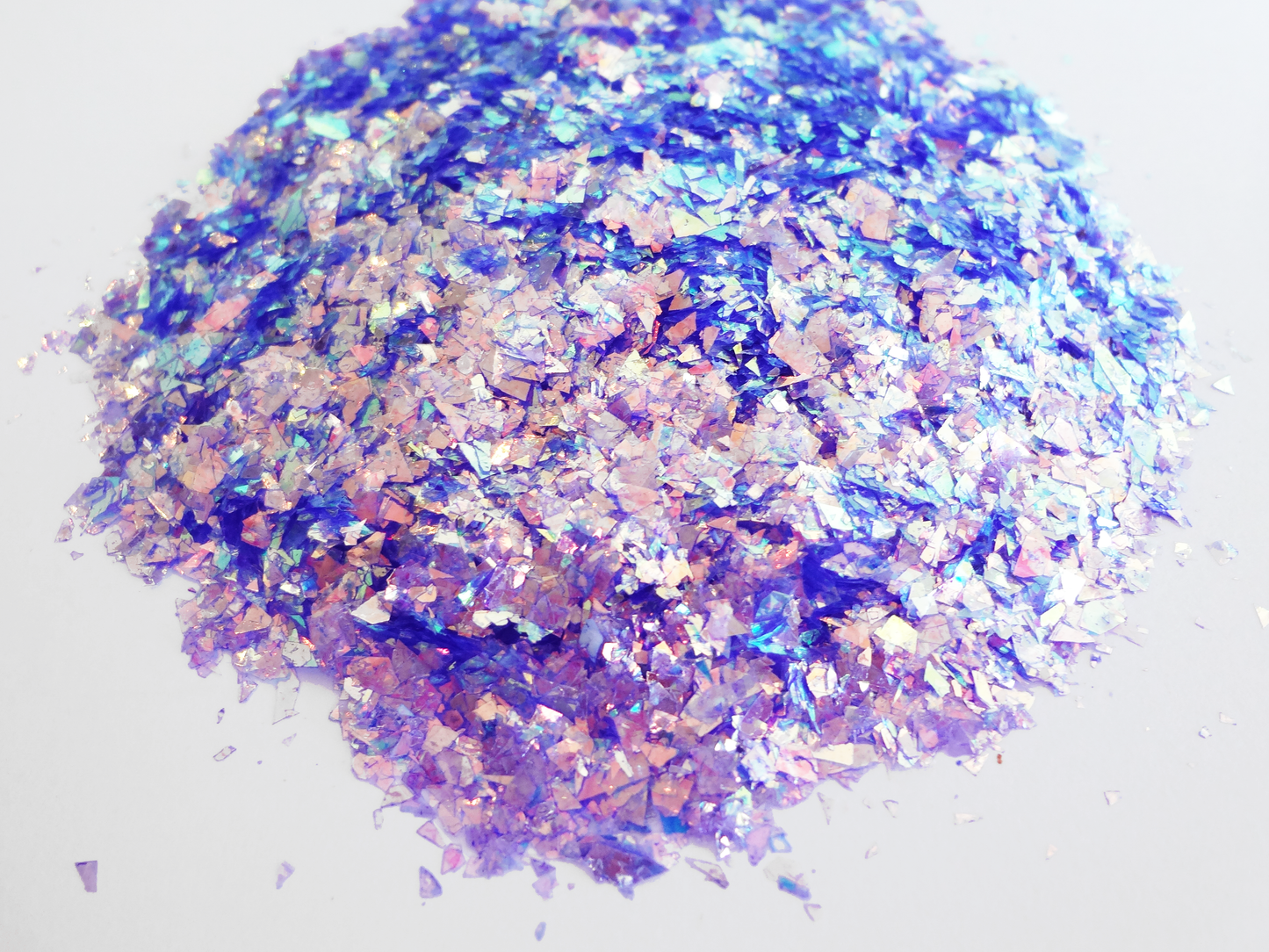 Iridescent Wisteria Blue-Purple Small Shards