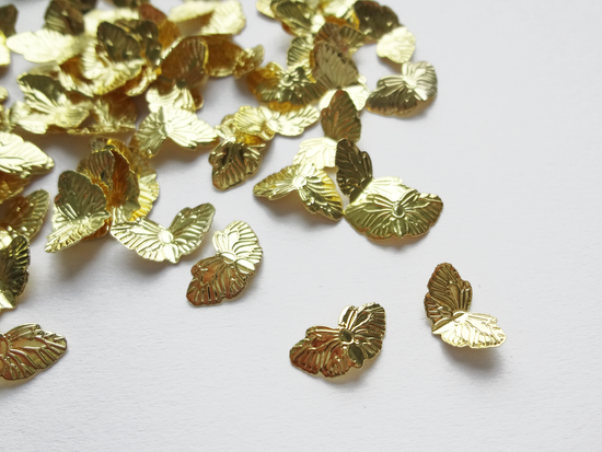 9x5mm Gold Moth