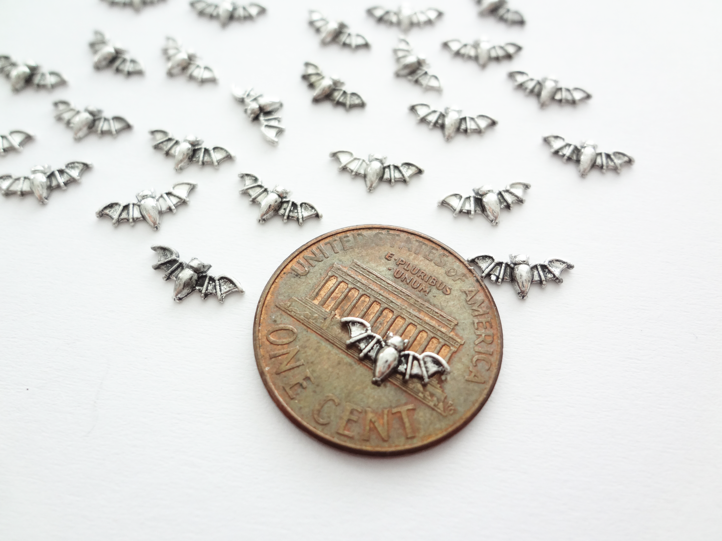 9x4mm 3D Antique Silver Bat
