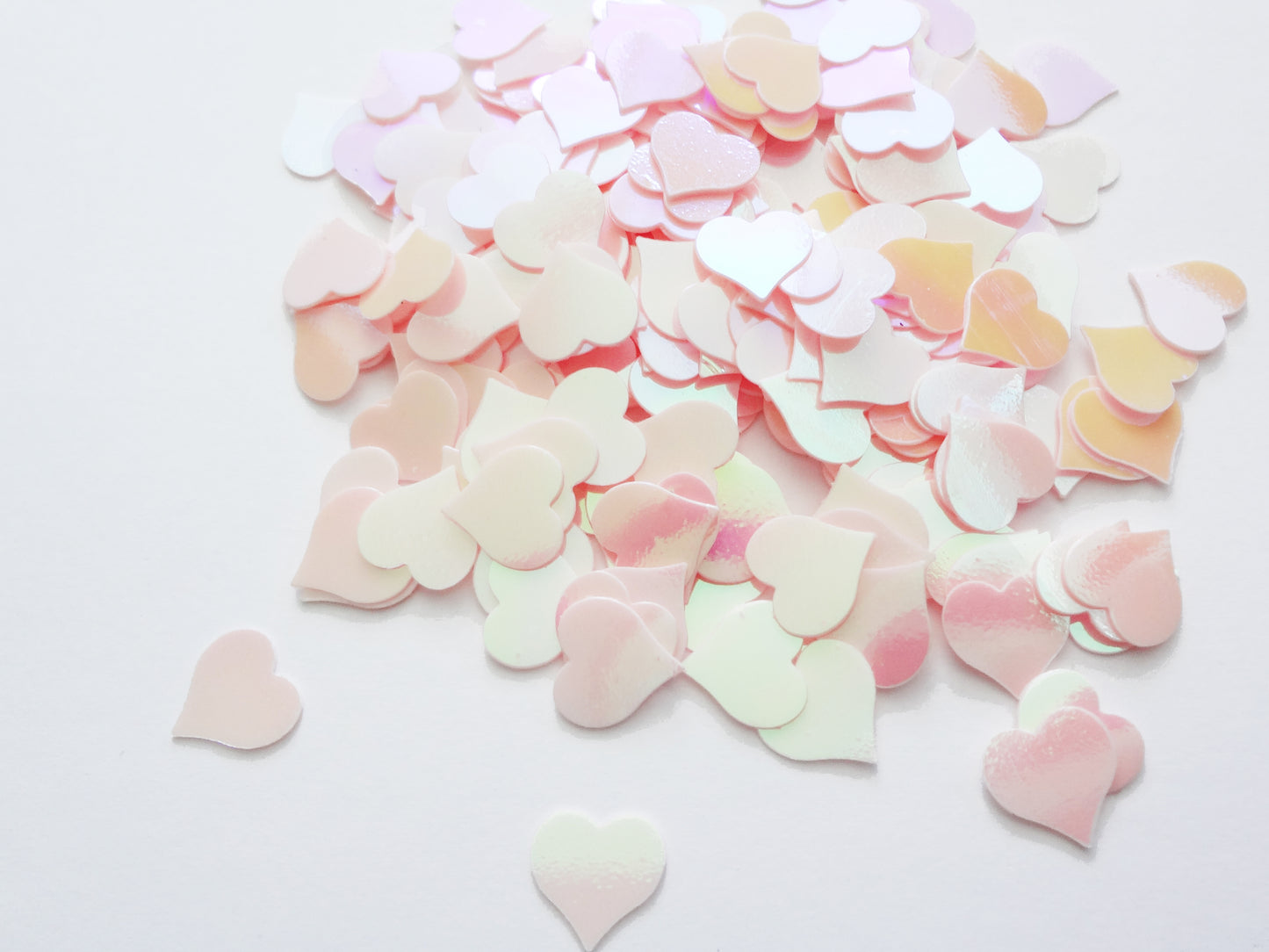 Iridescent Peach Pink Large Heart Glitter, 8mm