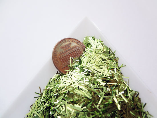Honeydew Green Tinsel, 0.3x4.7mm