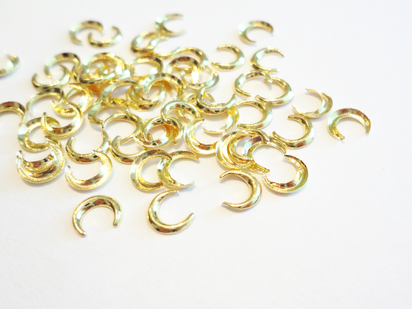 5mm Gold Crescent Moon Studs