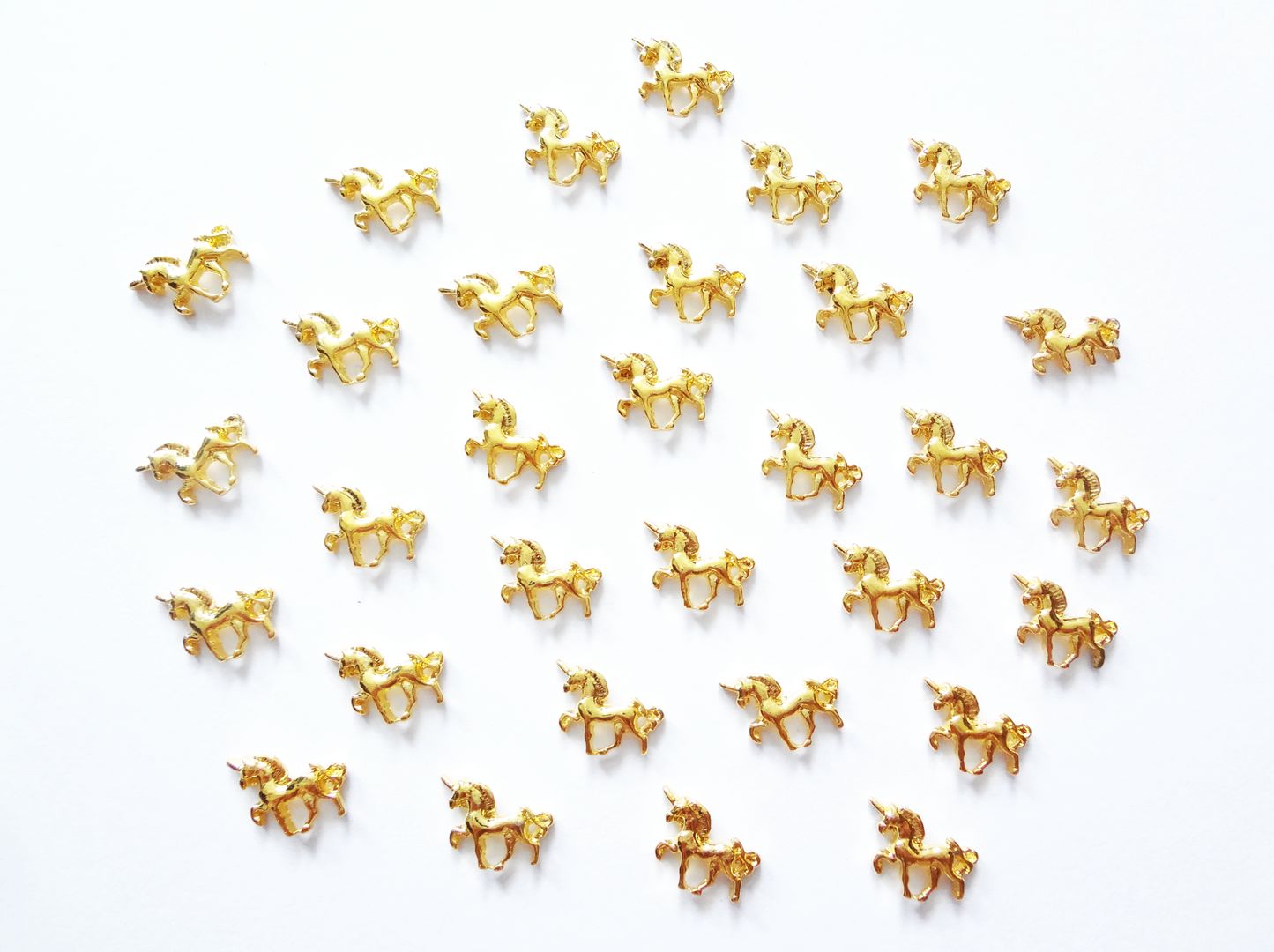 11x9mm 3D Gold Unicorn