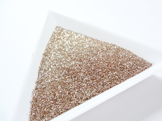 Chiffon Gold Loose Ultra Fine Glitter, .008" Hex, 0.2mm 1/128