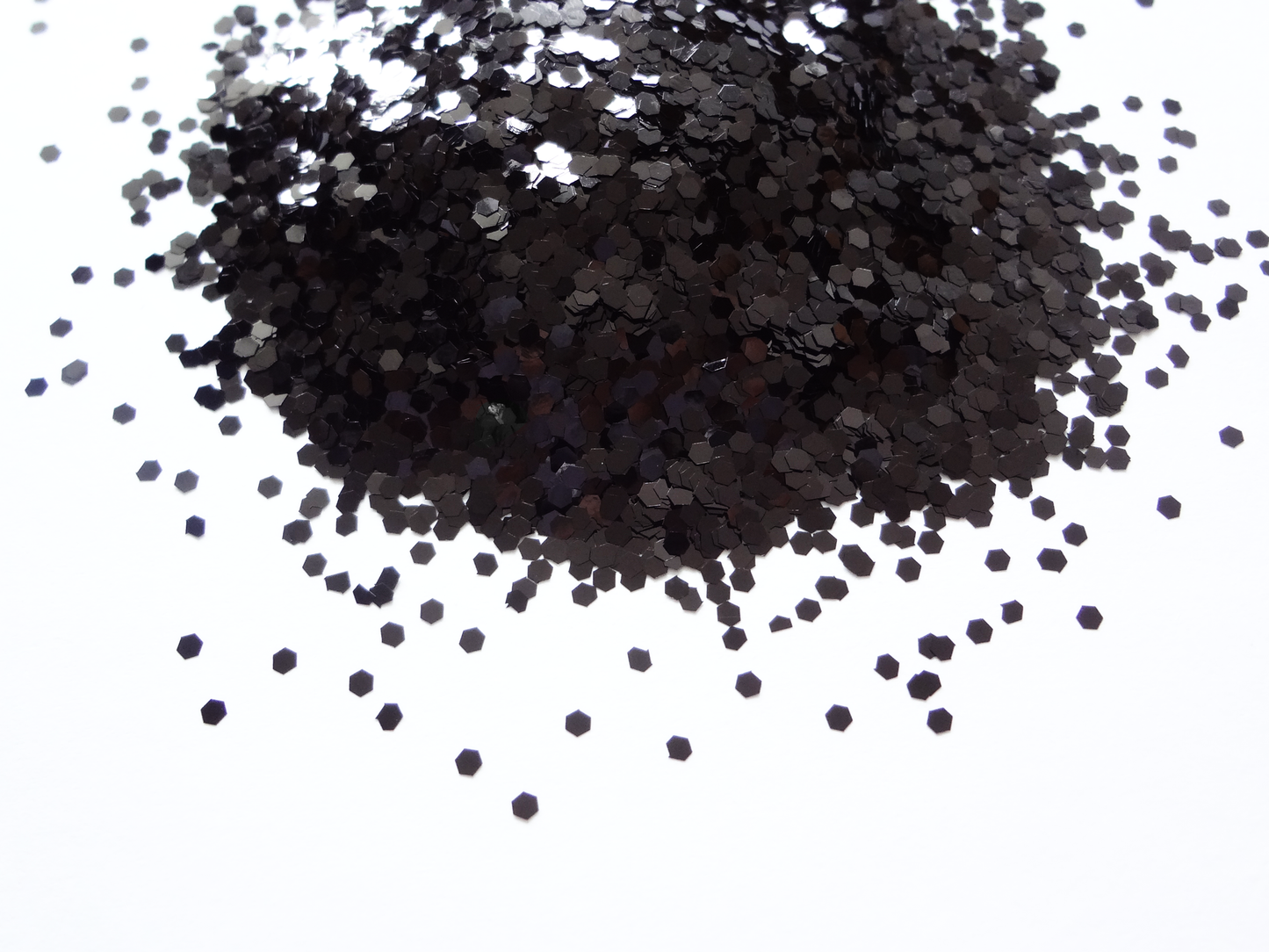 Charcoal Black Loose Glitter, .060" Hex, 1.5mm, 1/16 Solvent Resistant Glitter