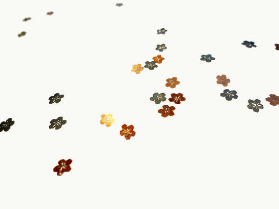 Load image into Gallery viewer, 3mm Gold Flowers, Nail Art Slices
