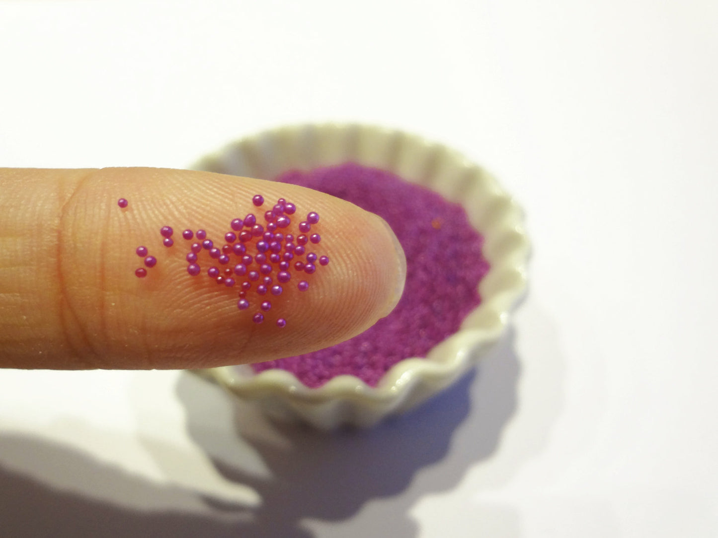 0.6-0.8mm MAGENTA Semi-Transparent Microbeads