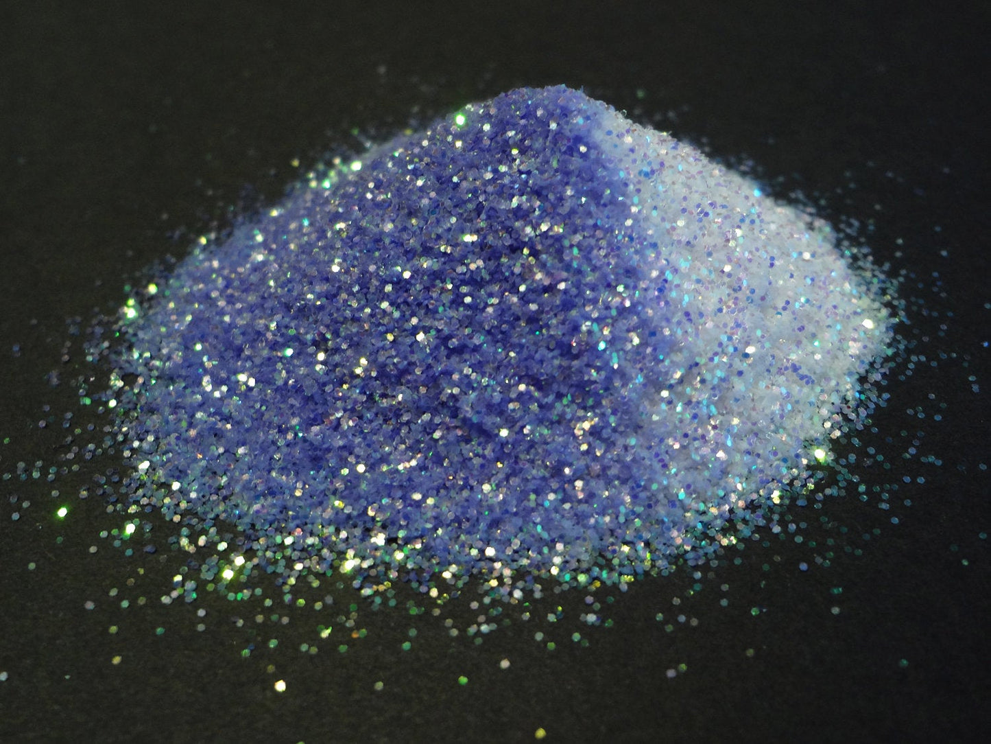 UV Activated Glitter, Iridescent to Periwinkle Blue, .015" Hex, 0.4mm, 1/64