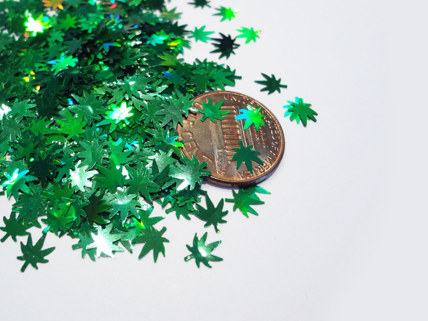 Holographic Green Hemp Leaf Glitter, 6mm