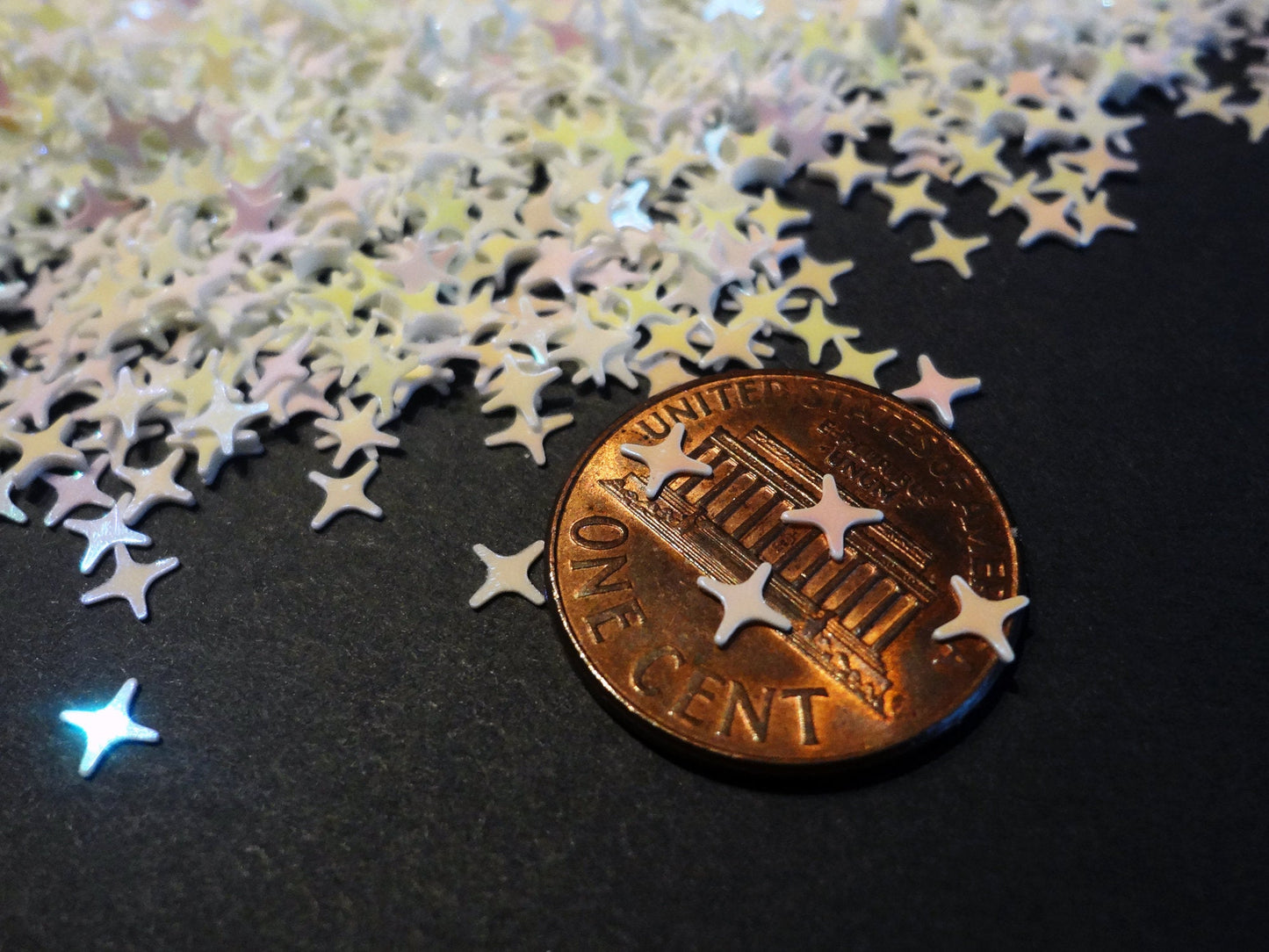 Iridescent Cream White Four Point Stars Sequins, 4mm Star