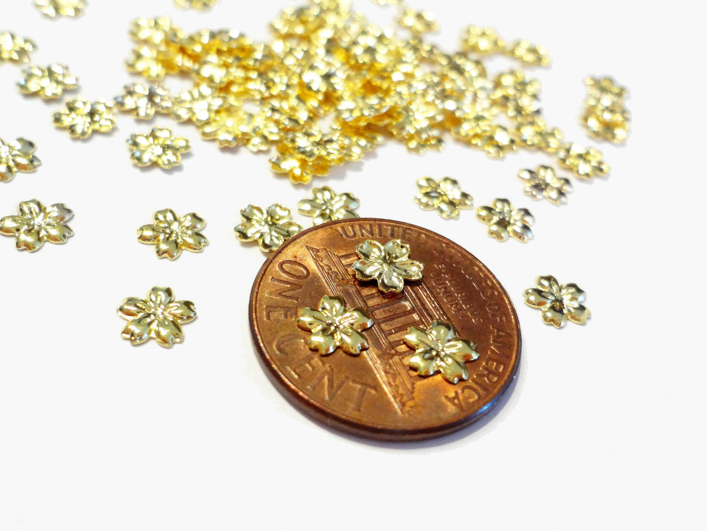 5mm Gold Sakura Studs