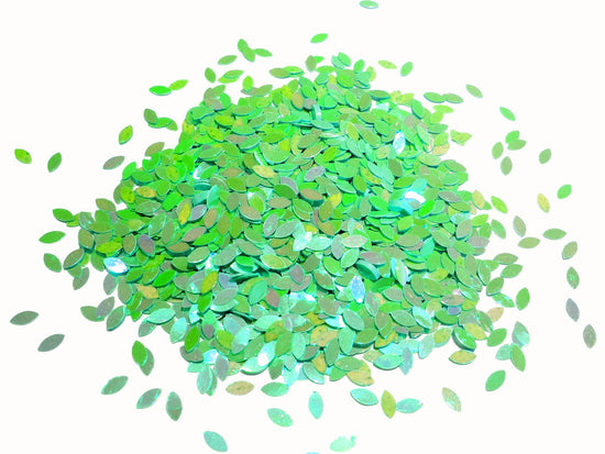 Iridescent Light Green Leaves Glitter, 4x2mm