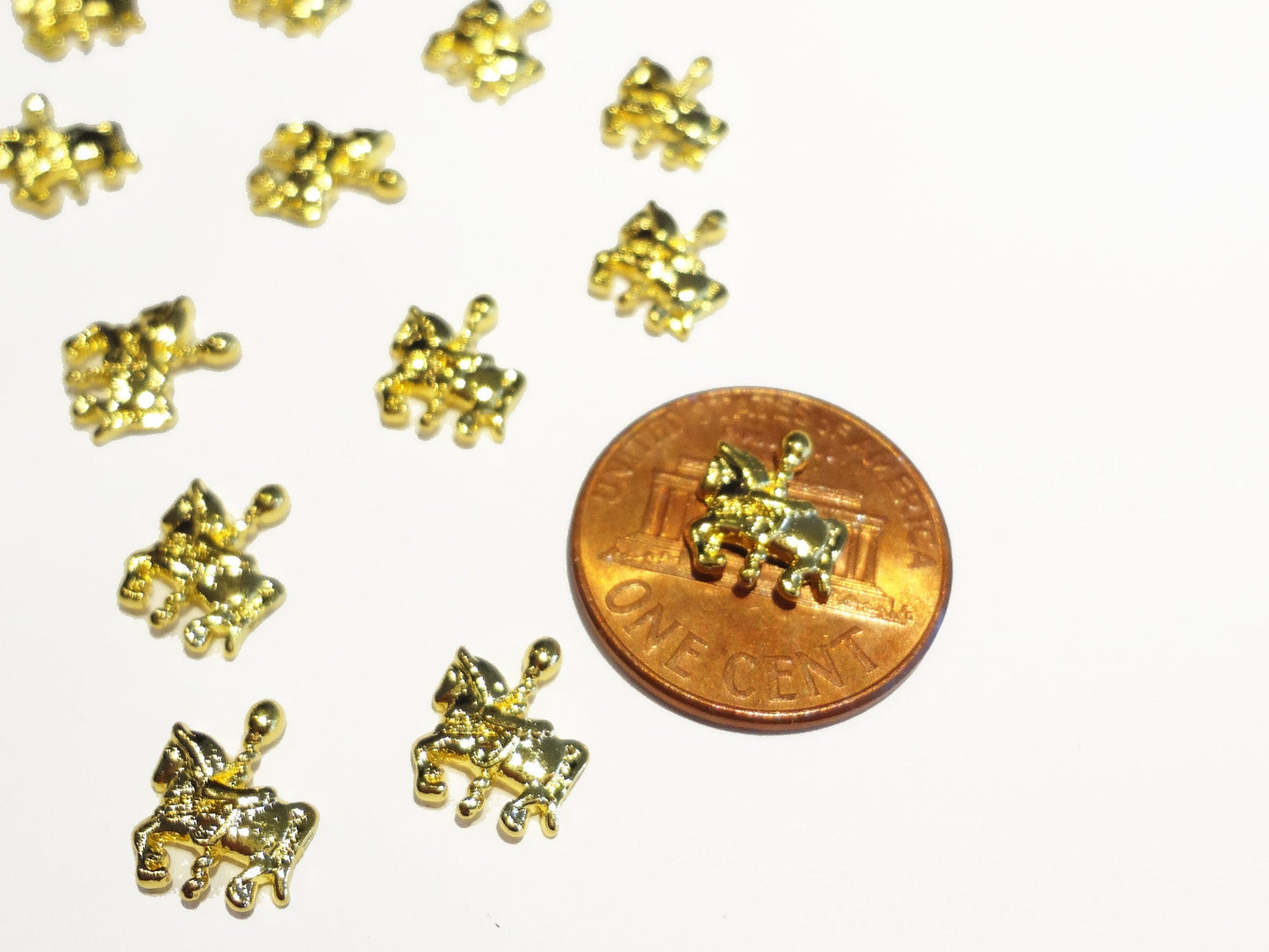 9x8mm 3D Gold Carousel Horse