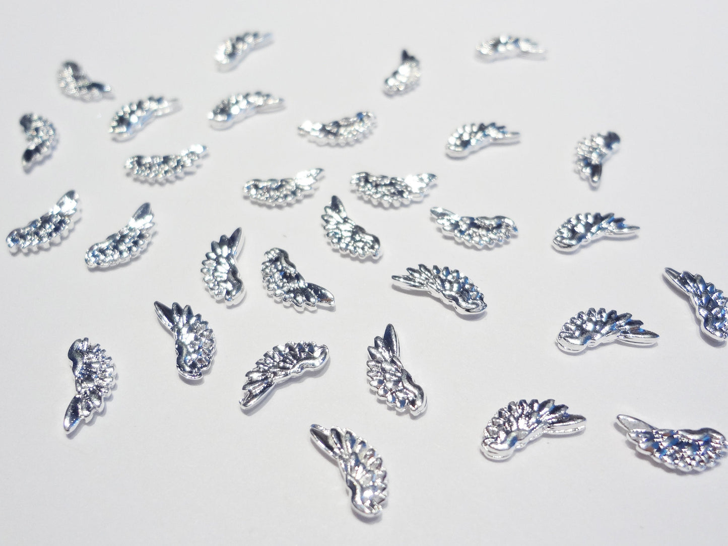 8x4mm 3D Silver Feather Wing