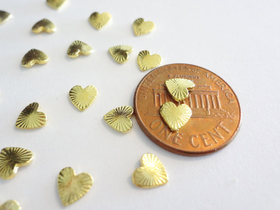 5mm Gold Heart Shield with Lines