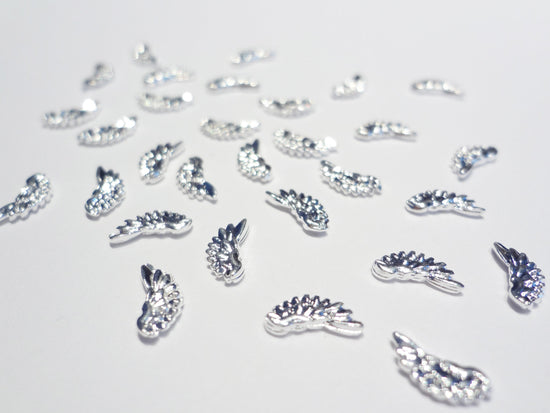 8x4mm 3D Silver Feather Wing