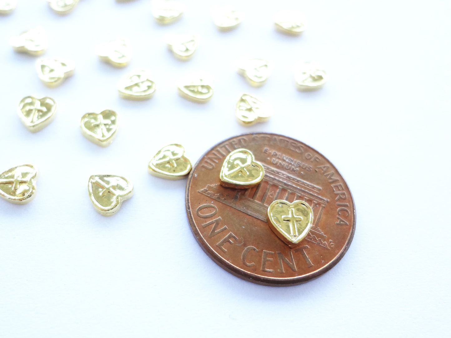 5mm Gold Heart Shield with Cross