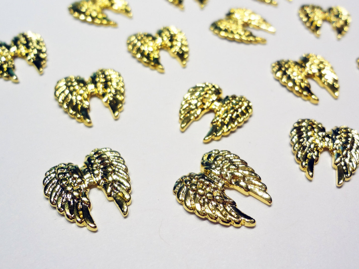 13x12mm 3D Gold Large Feather Wings