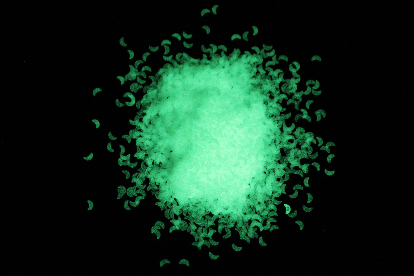 Glow In The Dark Moon Glitter, 3mm